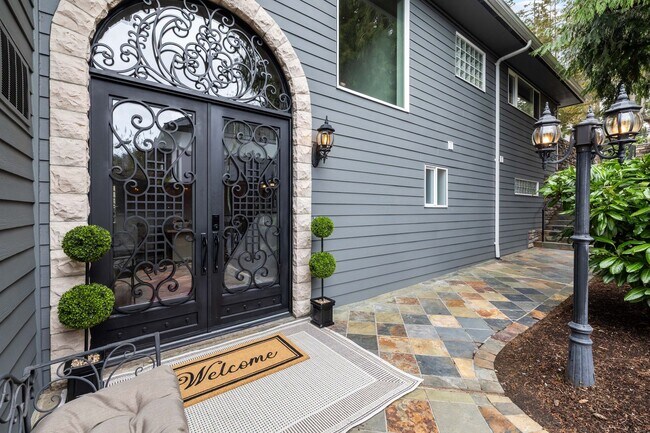 Photo - 17714 SE 40th Pl