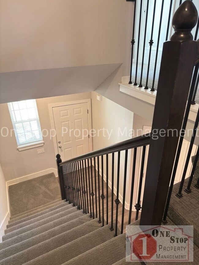 Photo - 3 Bedroom / 2.5 Bathroom Townhome in Louisburg, KS!