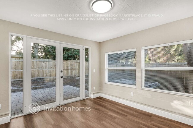 Photo - 4040 Porpoise Dr SE