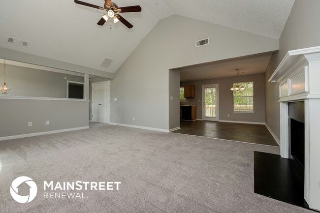 Photo - 3379 Creekview Dr