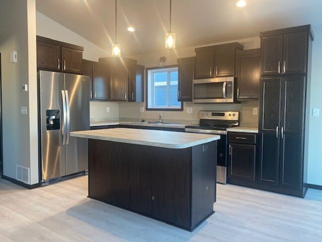 Building Photo - 6761 71st Ave S