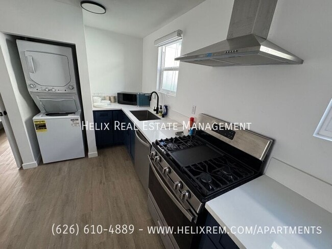 Photo - 1716 N Sierra Bonita Ave
