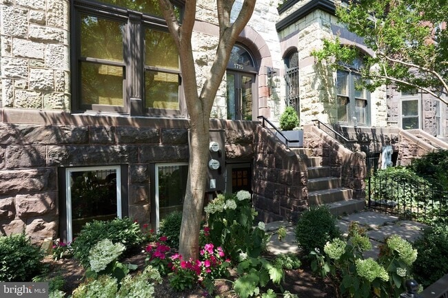 Photo - 1715 Q St NW Unidad B
