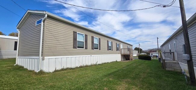 Photo - 69 Benedict Dr