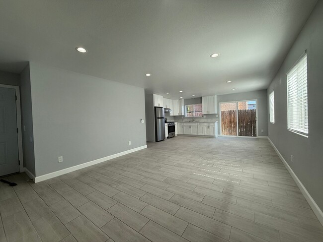 Photo - NewB SDS T 3634 Unit NewB SDS T 3634