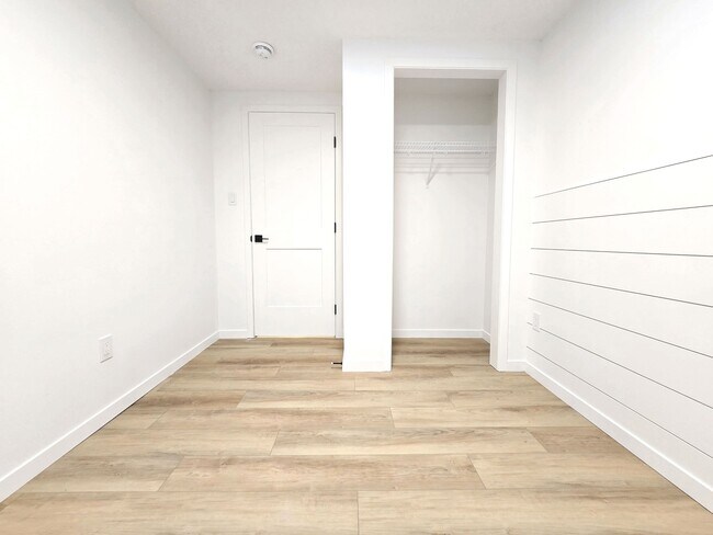 Photo - 10617-10122 122 Ave NW Unit 10617 BSMT