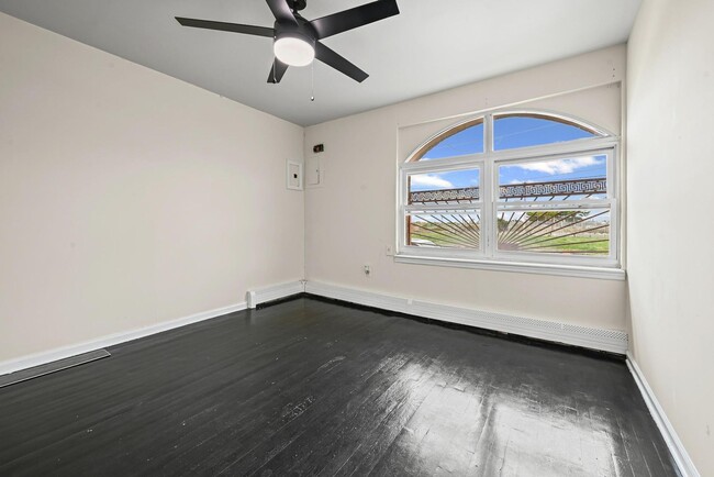 Photo - 1-24 Beach 27th St Unit 1