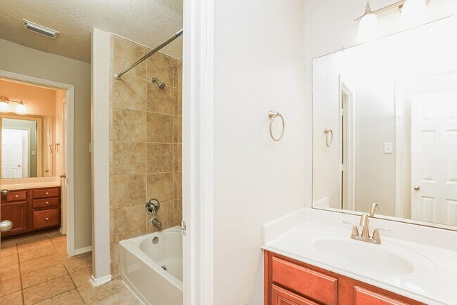 Photo - 6206 Lovage Ave