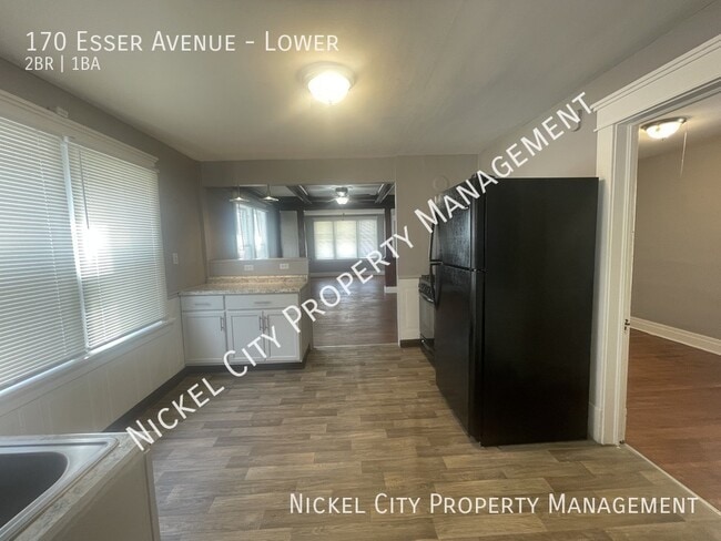 Building Photo - 170 Esser Ave Unit Lower