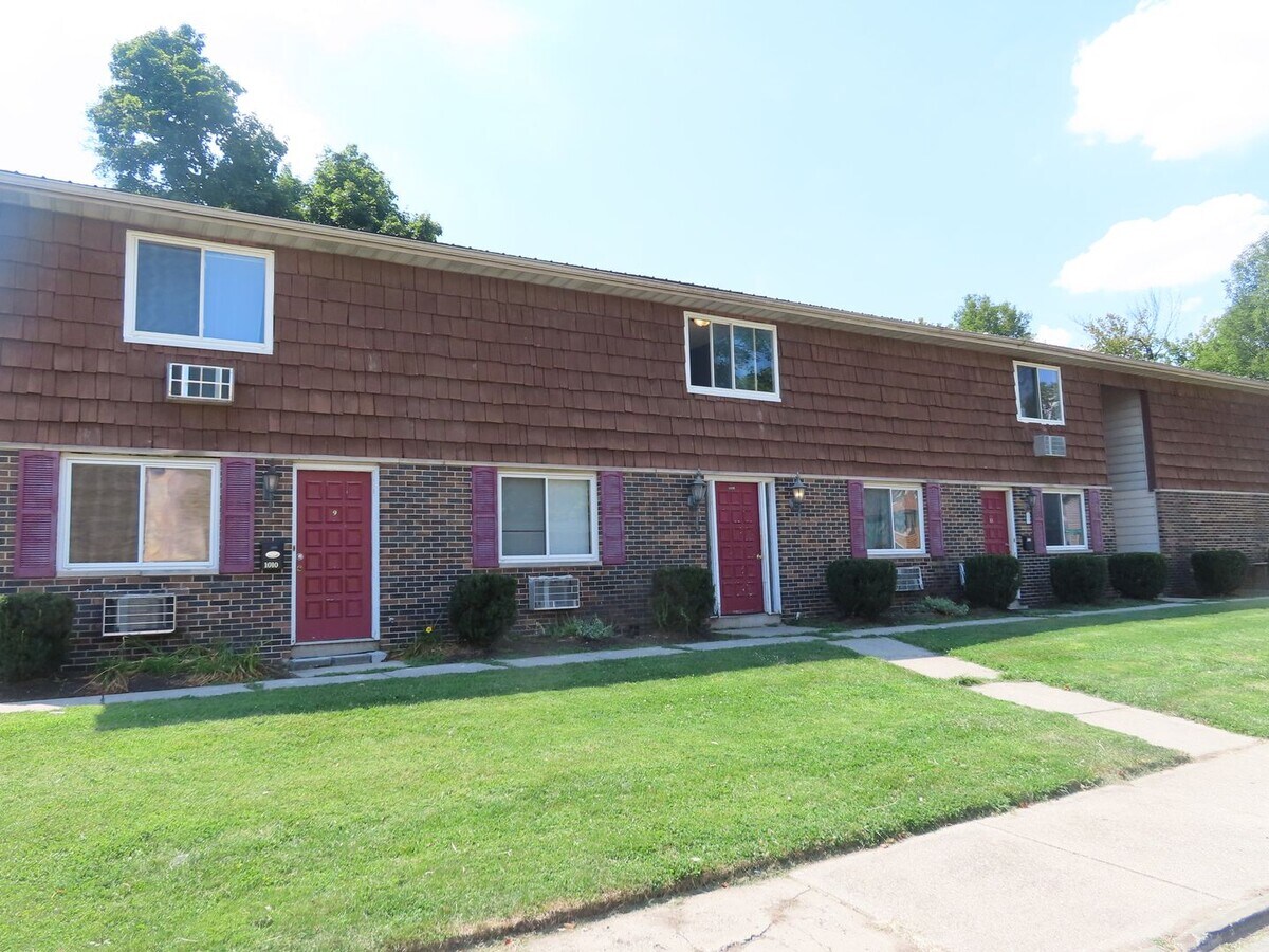 Rockhill Manor - Rockhill Manor Apartments