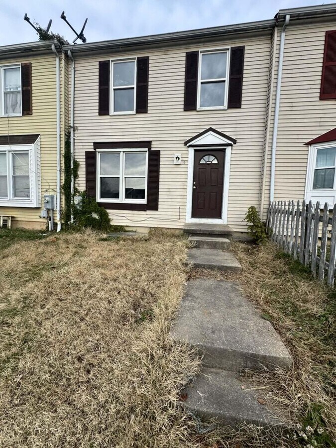 Coming Soon-4 Bedroom Townhome - Coming Soon-4 Bedroom Townhome