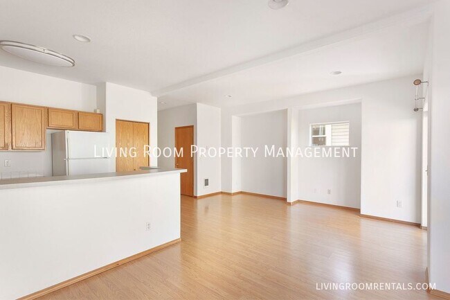 Photo - 3715 NE Grand Ave