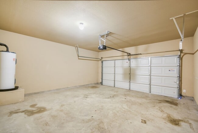 Building Photo - 1420B Muirfield Bend Dr