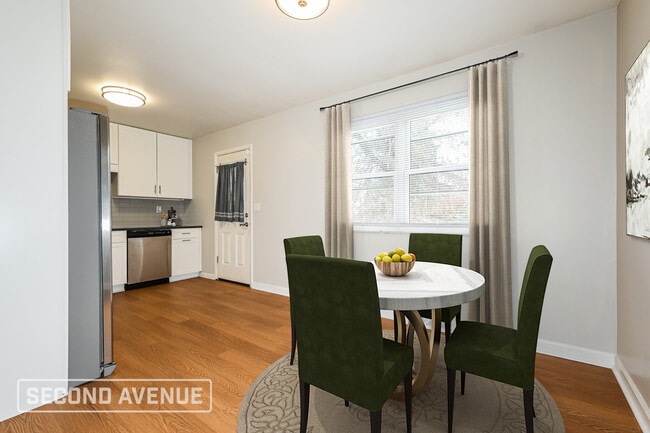 Photo - 1405 Cavitt Rd