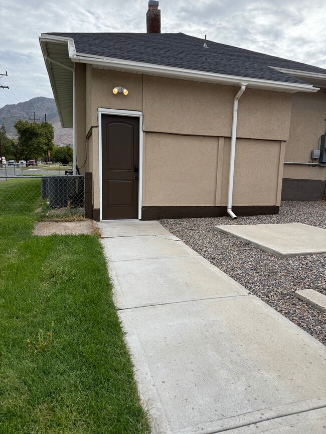 Photo - 2205 Quincy Ave