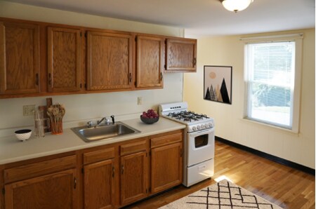 Photo - 19 Norumbega Ter Unit 01