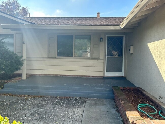 Photo - Nice home in South Livermore