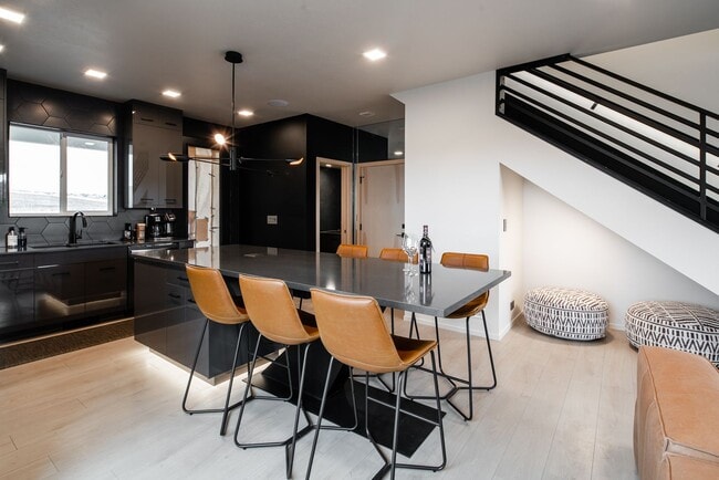 Photo - Modern Fully Furnished Condo for Rent- Minutes from the Hospital and Downtown Bozeman