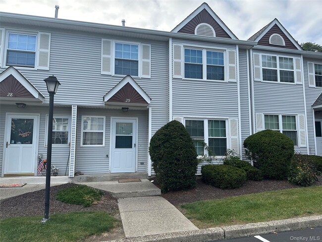 Building Photo - 256 Quassaick Ave Unit 29 Rental
