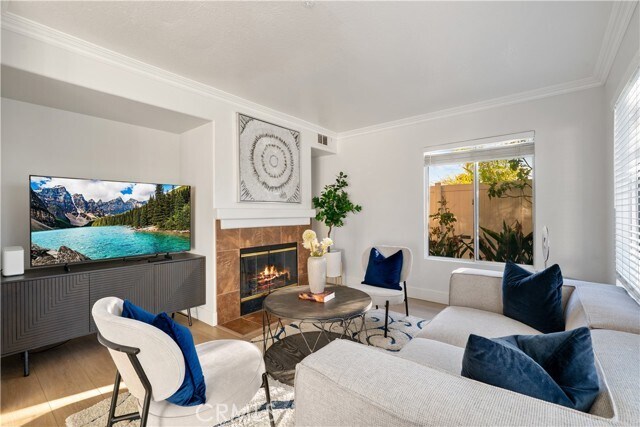 2 Cameron Cir