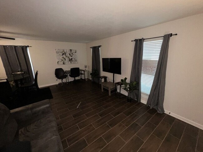 Photo - 4547 Alvin Dark Ave Unit Apt #2