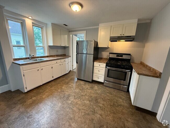 Building Photo - 76 Division St Unit 2 Rental