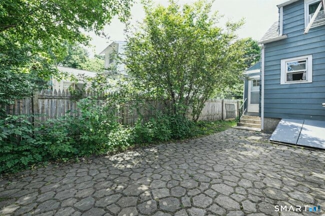 Photo - 111 Chestnut Grove Rd