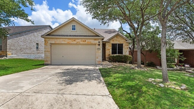 Photo - HILL COUNTRY RETREAT