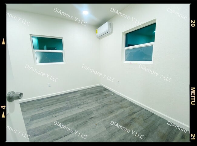 Photo - 2-212 High St