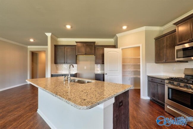 Photo - 128 Oak Fletcher Dr