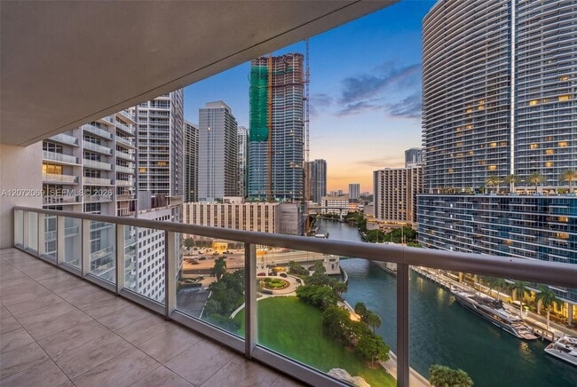 Building Photo - 465 Brickell Ave Unit 1602