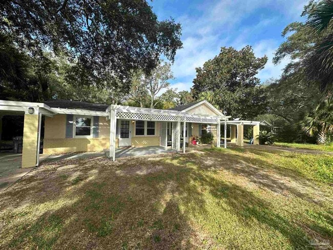 Building Photo - 303 Colbert Ave