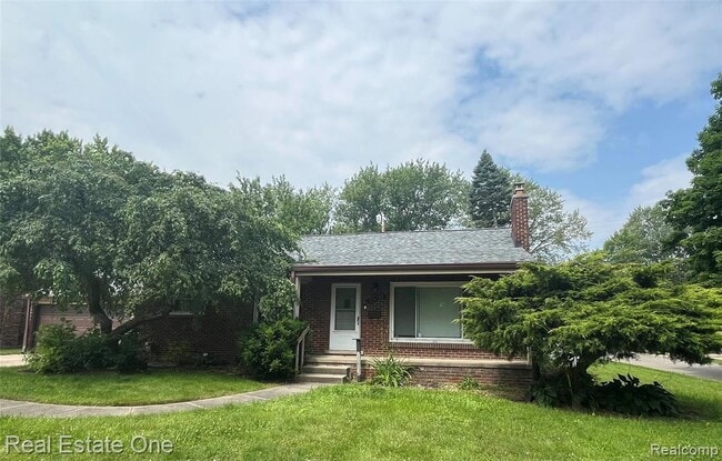 Photo - 10053 Royal Grand Ave