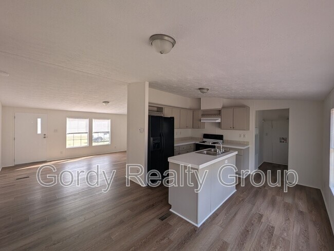 Photo - 812 Shelby Ave