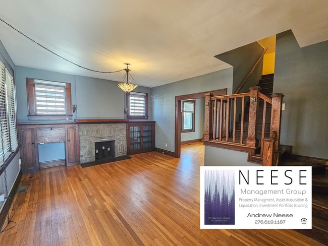 Photo - 719 Pearl St