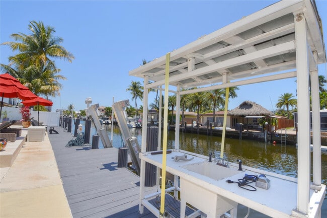 Photo - 2228 SE 10th St