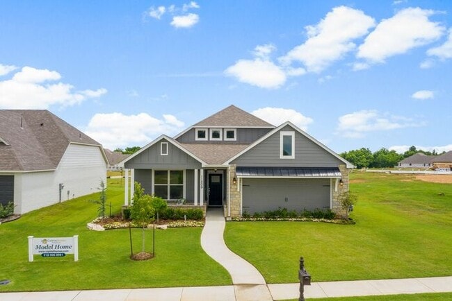 Photo - Gorgeous 3/2.5/2 Bonus Office!