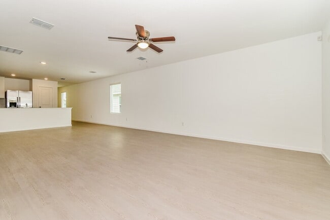 Photo - 1032 Calley Pear Trl