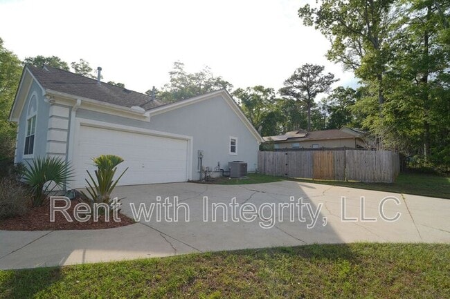 Photo - 1908 Wagon Wheel Cir E