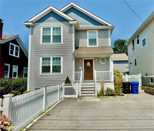Building Photo - 52 Bedlow Ave Rental