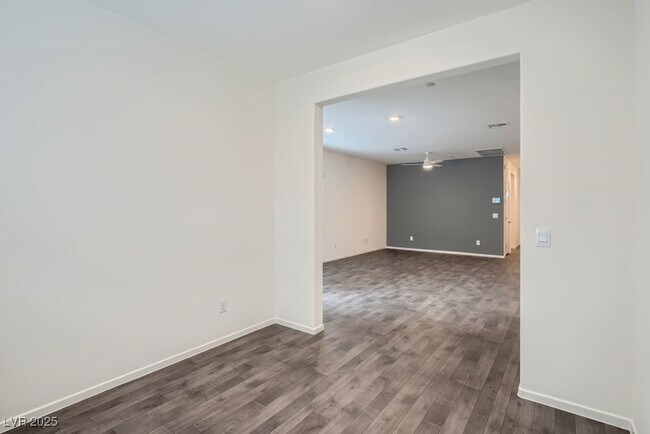 Photo - 364 Canary Song Dr