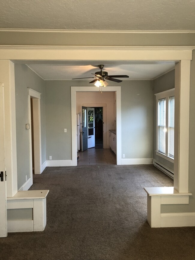 Photo - 3845 Whitman Ave N Unit #1