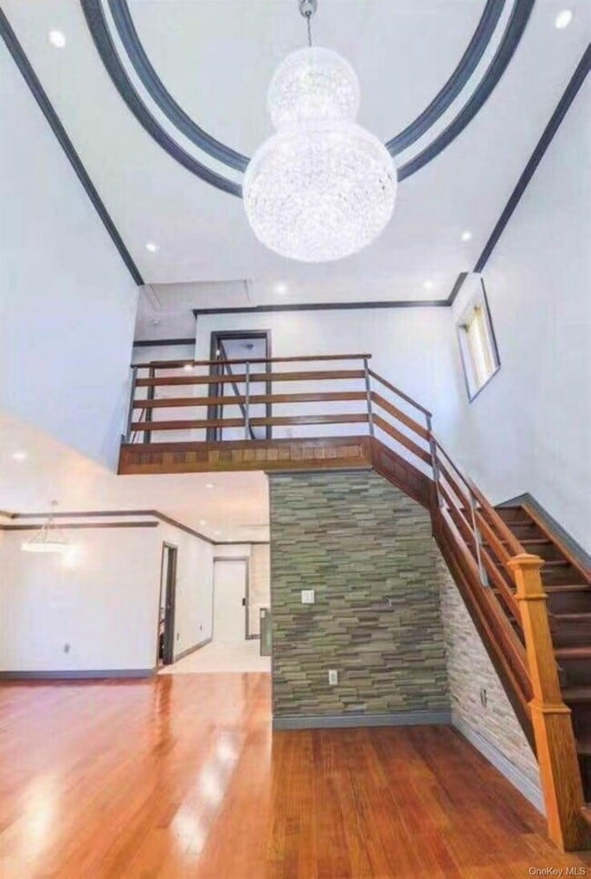 Photo - 50-27 175th St