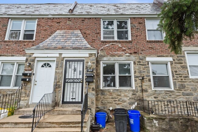 105 St Laurence Rd Unit #2