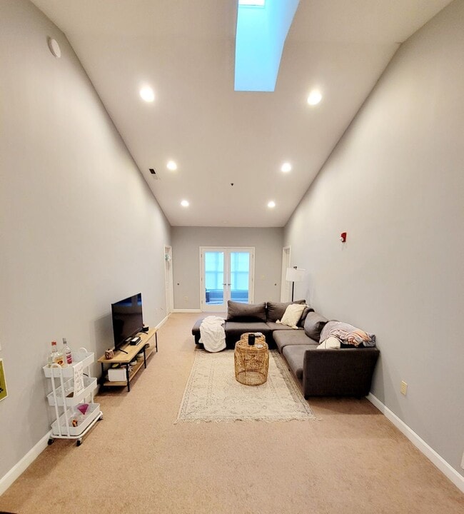 Photo - 100-100 Unit Room 2 - Room 2