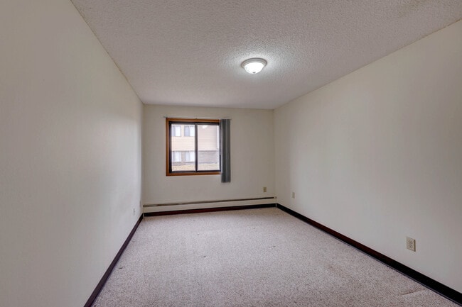 Cedar Acres Apartments