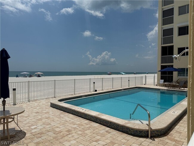 25870 Hickory Blvd Unit 405