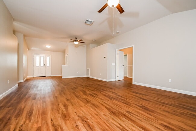 Photo - 4012 Quail Briar Dr Casa