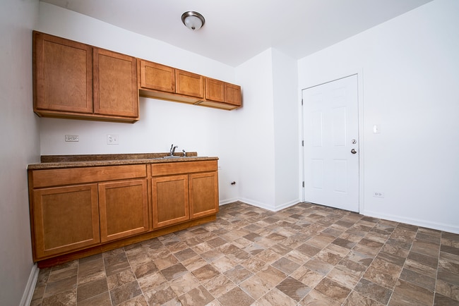 Photo - 6715 S Dorchester Chicago, IL 60637