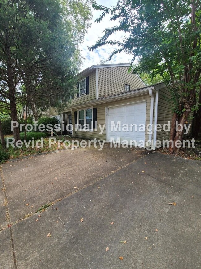 Photo - 4 bedroom home in Memphis!